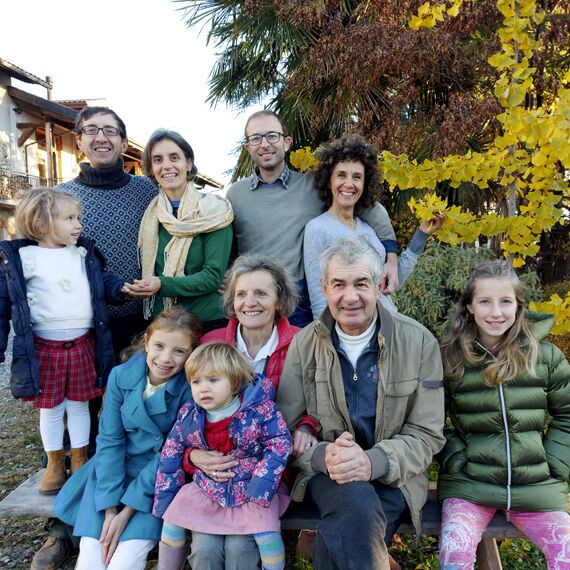 una garlanda famiglia stocchi una garlanda famiglia stocchi